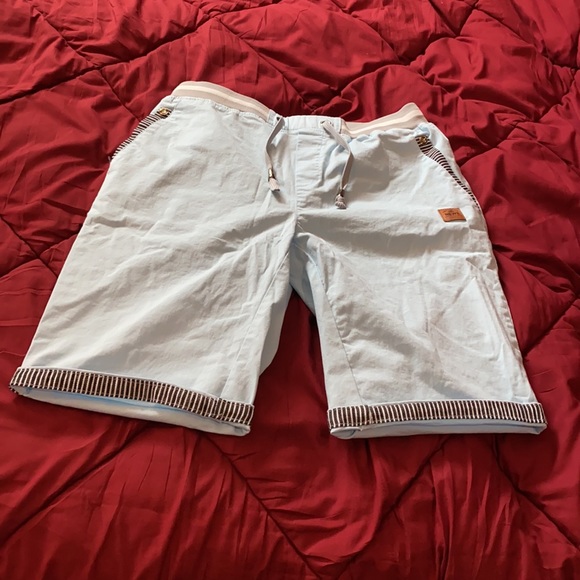 Men's Casual Classic Fit Drawstring Summer Shorts - Picture 3 of 5